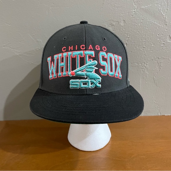 Chicago White Sox Cooperstown Collection Old School Logo Baseball Hat One Size - Picture 1 of 12